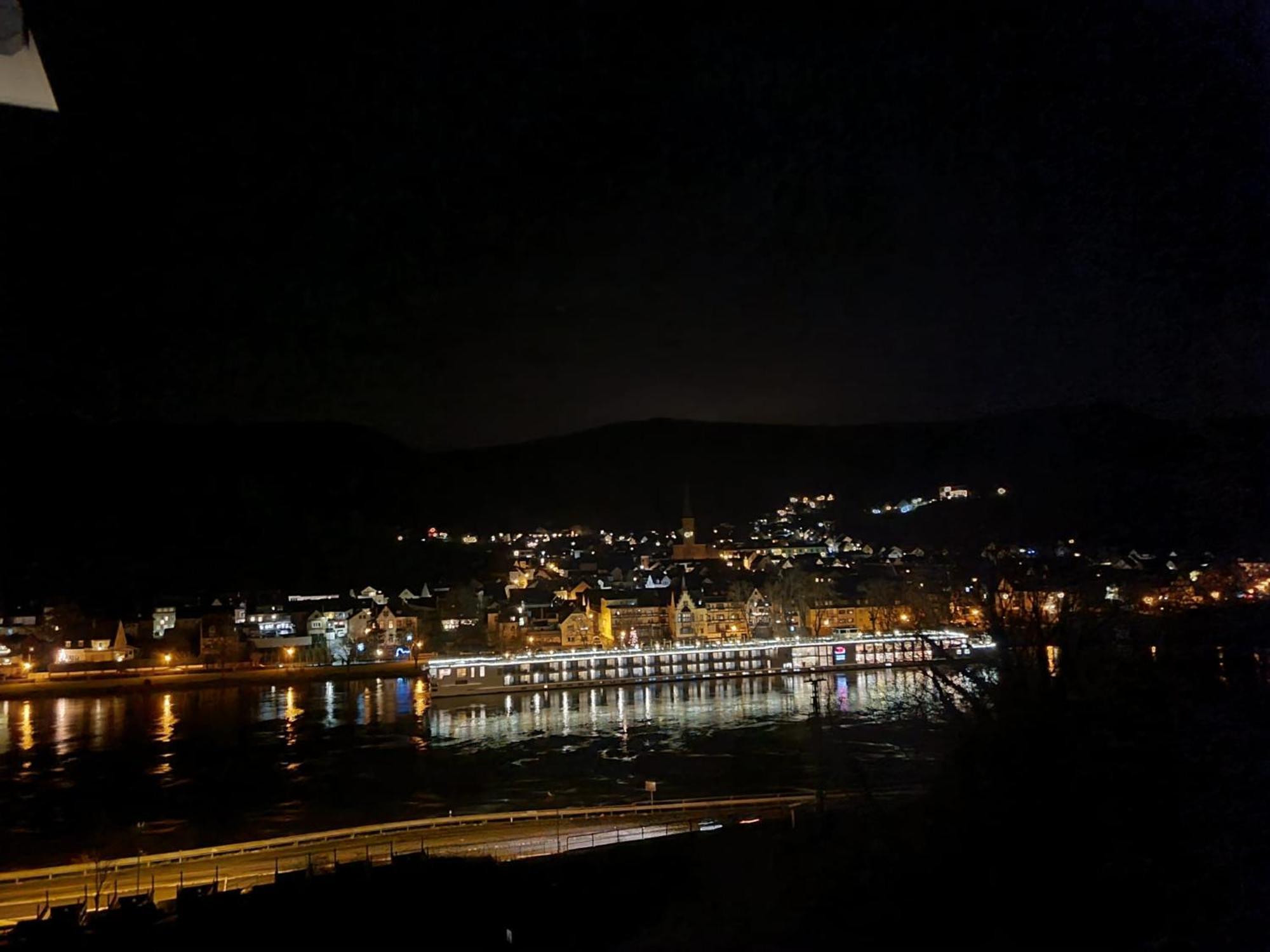Mv Roemervilla, Lofts & Penthouses Mit Traumhaftem Moselpanoramablick Und Sauna Treis-Karden Pokoj fotografie